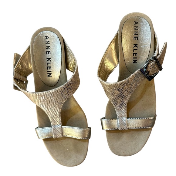 Anne Klein Women’s Metallic Silver Snake Print Sandals size 8.5 M - Picture 6 of 9